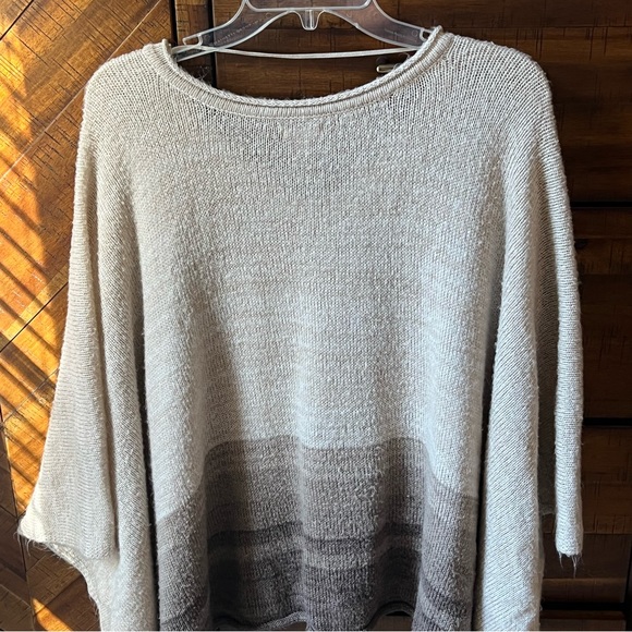 Sweater Poncho - Picture 3 of 3